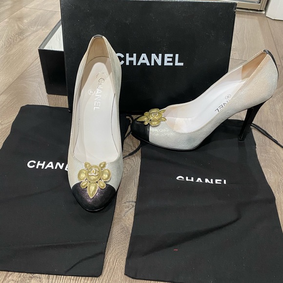 Chanel Silver Pumps - Picture 9 of 11